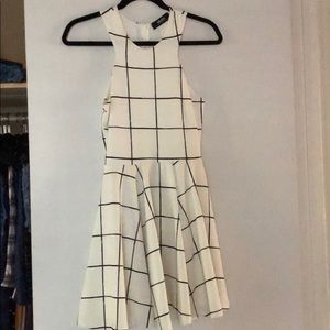 Lulu’s Grid Print Dress